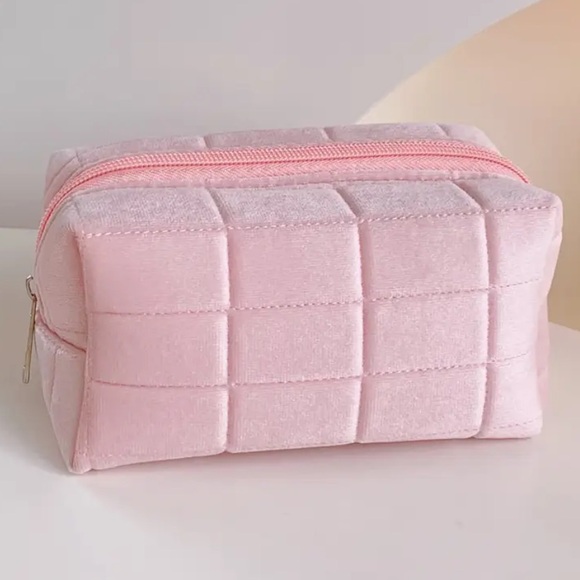 Cute velvety Cosmetic Zipper Bag Pouch - Picture 3 of 6